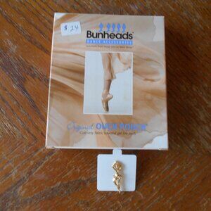 Ballet Pointe Ouch Pouch & Ballet Pin